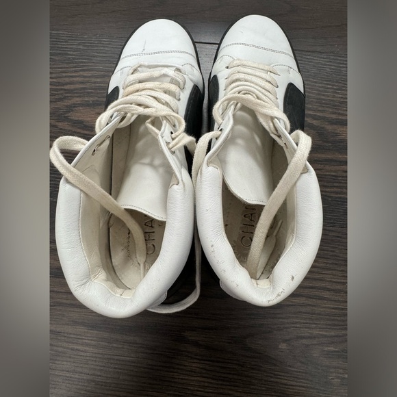 Chanel Leather Trainers - Picture 5 of 8